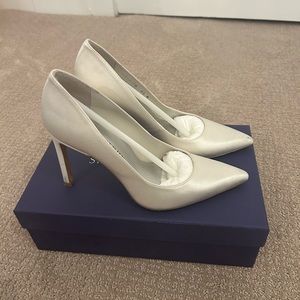 Stuart Weitzman White Satin Nouveau Pump 6.5W